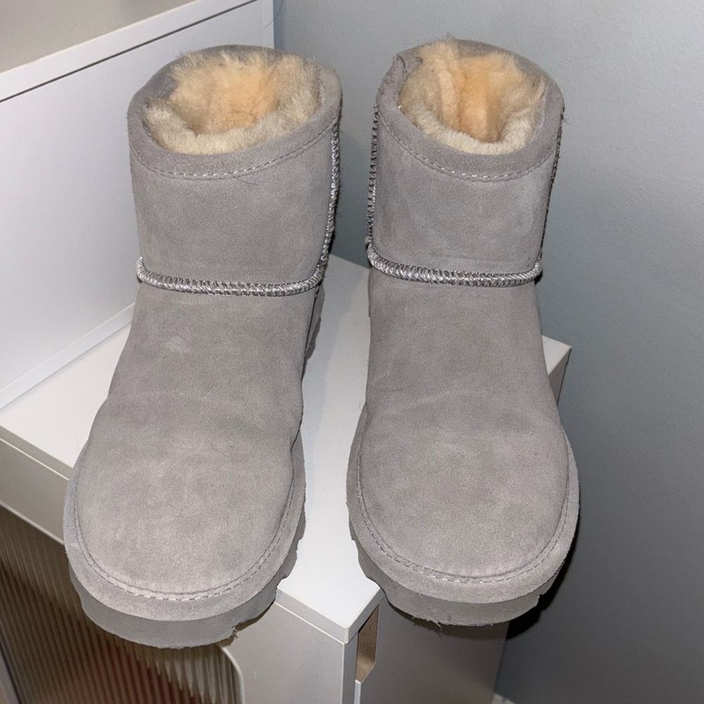 Bearpaw ankle boots